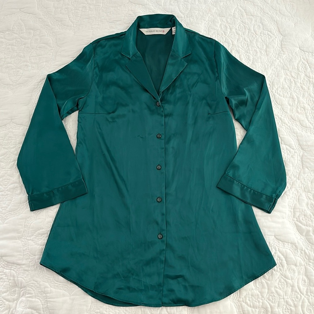 Vintage Victoria’s Secret Teal Satin Nightgown Button Sleep Shirt Size Small